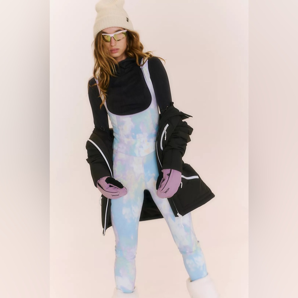 NWOT Free People You Know It Base thermal Onesie Jumpsuit Tie Dye Sporty Sz M